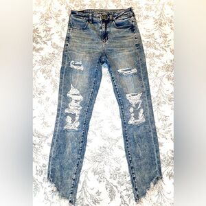 American Eagle Outfitters Women's Ripped Distressed Skinny Denim Jeans